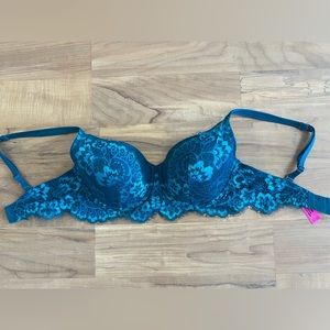 NWOT La Senza 32DD